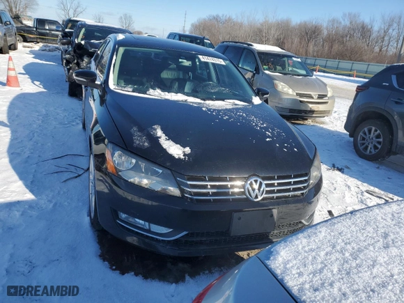 2013 Volkswagen Passat SEL Premium with VIN 1VWCM7A34DC097482, listed as a Copart auction lot 41474315 with 196,268 mi miles and Salvage Title. Bid and sale history available at carsss.com. Image 5.