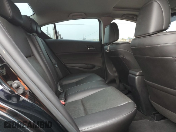 2015 Acura ILX Premium z VIN 19VDE2E58FE000338, wystawiony jako Copart lot #58995085 z przebiegiem 139 433 mil mil oraz Szkody całkowita. Historia ofert i sprzedaży dostępna na DreamBid. Obrazek 10.