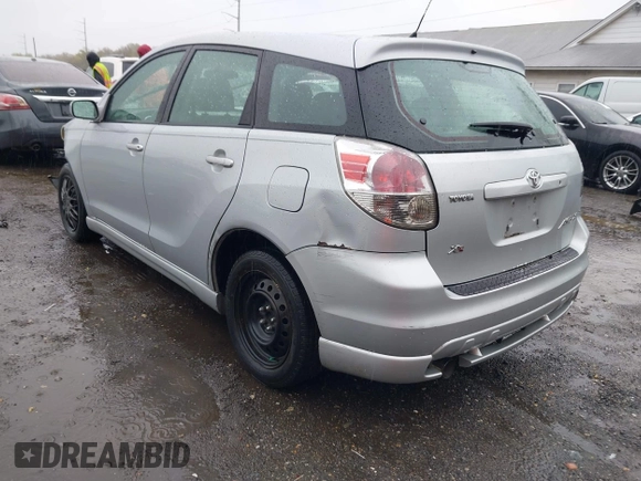 2006 Toyota Matrix STD with VIN 2T1KR32E86C603138, listed as a IAAI auction lot 42012140 with 251,493 mi miles and . Bid and sale history available at carsss.com. Image 3.