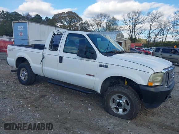 2003 Ford Super Duty F-250 XL with VIN 1FTNX21P83ED86330, listed as a IAAI auction lot 40805998 with 183,832 mi miles. Bid and sale history available at carsss.com. Image 1.