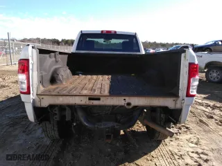 2019 Ram 2500 Tradesman with VIN 3C6MR5AJXKG553806, listed as a Copart auction lot 85029804 with 104,311 mi miles and Salvage Title. Bid and sale history available at carsss.com. Image 6.