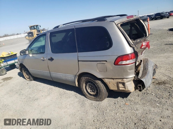 2001 Toyota Sienna LE with VIN 4T3ZF13C41U400383, listed as a Copart auction lot 47057865 with 271,432 mi miles and Salvage Title. Bid and sale history available at carsss.com. Image 2.