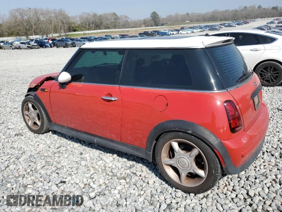 2004 MINI Hardtop with VIN WMWRC33484TJ53757, listed as a Copart auction lot 48534305 with 166,771 mi miles and Salvage Title. Bid and sale history available at DreamBid. Image 2.