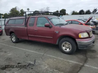 2003 Ford F-150 XL with VIN 1FTRX17L43NA84033, listed as a Copart auction lot 43280455 with 164,258 mi miles and Clean Title. Bid and sale history available at carsss.com. Image 4.