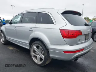 2013 Audi Q7 S line Prestige с VIN WA1DGAFE1DD002015, выставлен на аукционе IAAI как лот 42171470 с пробегом 165 026 миль миль и . История ставок и продаж доступна на DreamBid. Изображение 3.