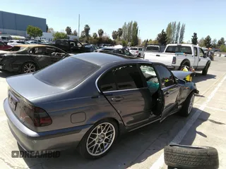 2002 BMW 3 Series 330i with VIN WBAEV534X2KM21568, listed as a IAAI auction lot 36422024 with Not Provided miles and . Bid and sale history available at DreamBid. Image 4.