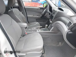 2009 Subaru Forester X Limited с VIN JF2SH64609H745964, выставлен на аукционе IAAI как лот 42198309 с пробегом 244 406 миль миль и . История ставок и продаж доступна на DreamBid. Изображение 5.