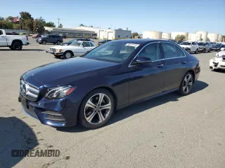 2019 Mercedes-Benz E 300 z VIN WDDZF4JBXKA596623, wystawiony jako Copart lot #58377775 z przebiegiem 44 951 mil mil oraz Szkoda całkowita • Salvage title. Historia ofert i sprzedaży dostępna na DreamBid. Obrazek 1.
