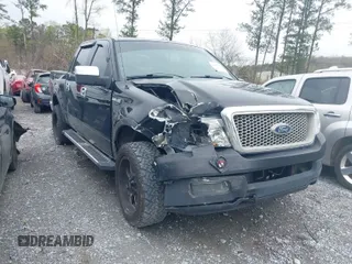 2005 Ford F-150 XLT with VIN 1FTPW14505FA88819, listed as a IAAI auction lot 41853524 with 227,414 mi miles. Bid and sale history available at carsss.com. Image 1.