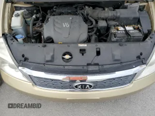 2011 Kia Sedona LX with VIN KNDMG4C76B6367949, listed as a Copart auction lot 76192014 with 84,628 mi miles and Clean Title. Bid and sale history available at carsss.com. Image 12.