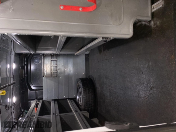 2019 Ford Transit с VIN 1FTYR1YM8KKA30666, выставлен на аукционе IAAI как лот 42585431 с пробегом 78 828 миль миль и . История ставок и продаж доступна на DreamBid. Изображение 24.