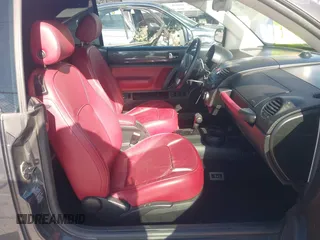 2005 Volkswagen Beetle GLS with VIN 3VWCM31Y65M356204, listed as a IAAI auction lot 42458405 with 32,914 mi miles and . Bid and sale history available at DreamBid. Image 5.