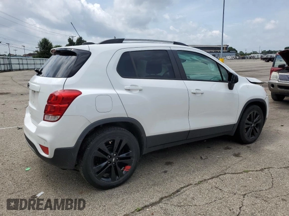 2021 Chevrolet Trax LT with VIN KL7CJLSB6MB318318, listed as a Copart auction lot 61654885 with 75,854 mi miles and Salvage title. Bid and sale history available at DreamBid. Image 3.
