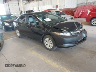 2012 Honda Civic LX z VIN 19XFB2F59CE324871, wystawiony jako IAAI lot #42200864 z przebiegiem 216 322 mil mil oraz . Historia ofert i sprzedaży dostępna na DreamBid. Obrazek 1.