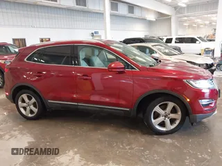 2017 Lincoln MKC Premiere with VIN 5LMCJ1C90HUL32656, listed as a IAAI auction lot 41929745 with 84,036 mi miles and . Bid and sale history available at DreamBid. Image 13.