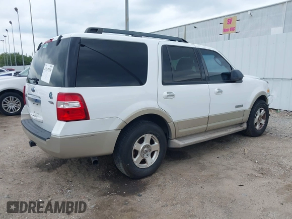 2007 Ford Expedition Eddie Bauer z VIN 1FMFU18517LA11176, wystawiony jako IAAI lot #42167558 z przebiegiem 238 839 mil mil oraz . Historia ofert i sprzedaży dostępna na DreamBid. Obrazek 4.