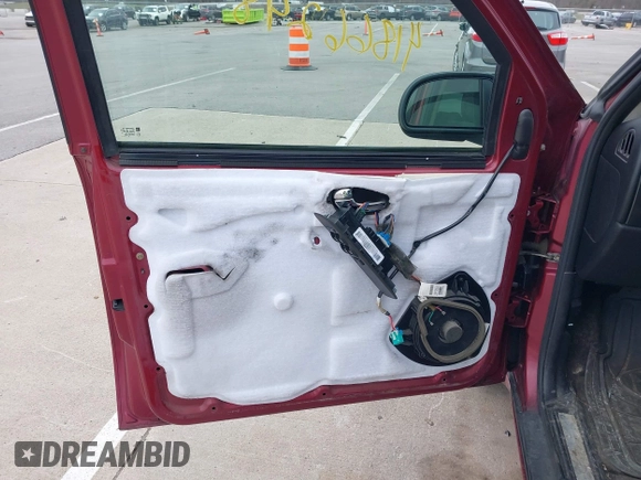 2006 GMC Envoy SLE with VIN 1GKDT13S262175296, listed as a IAAI auction lot 41866248 with 249,830 mi miles. Bid and sale history available at carsss.com. Image 6.