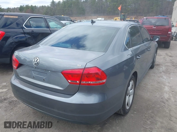 2013 Volkswagen Passat SE с VIN 1VWBP7A35DC022003, выставлен на аукционе IAAI как лот 41960412 с пробегом 243 985 миль миль и . История ставок и продаж доступна на DreamBid. Изображение 4.