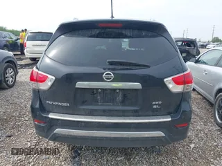 2015 Nissan Pathfinder SL z VIN 5N1AR2MM1FC604288, wystawiony jako IAAI lot #42152593 z przebiegiem 175 874 mil mil oraz . Historia ofert i sprzedaży dostępna na DreamBid. Obrazek 16.