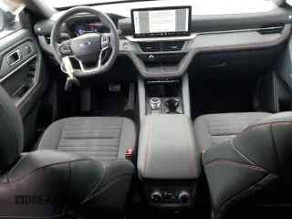 2025 Ford Explorer ST-Line z VIN 1FMUK8KH1SGA35391, wystawiony jako Copart lot #51157515 z przebiegiem 10 269 mil mil oraz Szkoda całkowita • Salvage title. Historia ofert i sprzedaży dostępna na DreamBid. Obrazek 8.