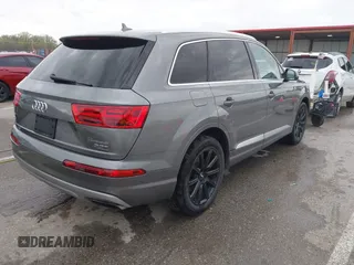 2017 Audi Q7 Premium Plus with VIN WA1LAAF70HD004911, listed as a IAAI auction lot 41910833 with 120,506 mi miles and . Bid and sale history available at DreamBid. Image 4.