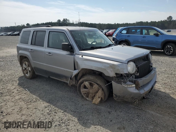 2017 Jeep Patriot Latitude with VIN 1C4NJPFB2HD102814, listed as a Copart auction lot 48924295 with 166,106 mi miles and Salvage Title. Bid and sale history available at DreamBid. Image 4.