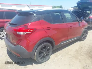 2020 Nissan Kicks SR z VIN 3N1CP5DV7LL537888, wystawiony jako IAAI lot #42156224 z przebiegiem 44 844 mil mil oraz . Historia ofert i sprzedaży dostępna na DreamBid. Obrazek 4.