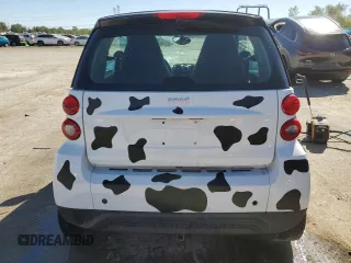 2013 Smart fortwo Pure z VIN WMEEJ3BA5DK694853, wystawiony jako Copart lot #74003734 z przebiegiem 27 720 mil mil oraz Szkoda całkowita • Salvage title. Historia ofert i sprzedaży dostępna na DreamBid. Obrazek 6.