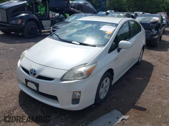 2010 Toyota Prius II with VIN JTDKN3DU7A0186713, listed as a IAAI auction lot 42139517 with 203,759 mi miles. Bid and sale history available at carsss.com. Image 2.