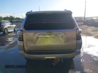 2014 Toyota 4Runner SR5 z VIN JTEZU5JR0E5072540, wystawiony jako IAAI lot #40825743 z przebiegiem 125 825 mil mil oraz . Historia ofert i sprzedaży dostępna na DreamBid. Obrazek 17.