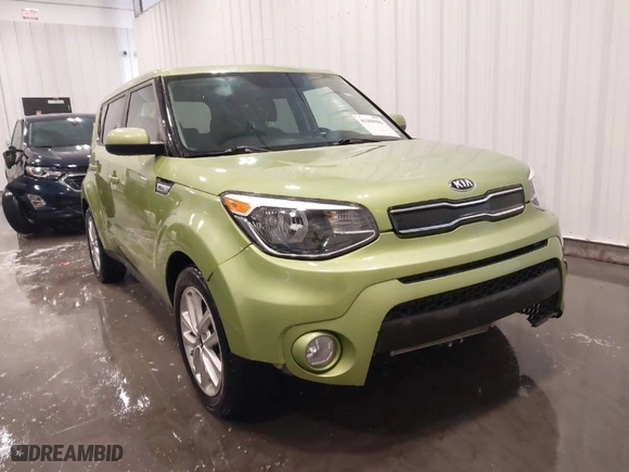 2018 Kia Soul + with VIN KNDJP3A56J7901698, listed as a IAAI auction lot 41460901 with 90,988 mi miles. Bid and sale history available at carsss.com. Image 6.