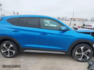 2017 Hyundai Tucson Value with VIN KM8J33A20HU474754, listed as a IAAI auction lot 41353343 with 152,897 mi miles. Bid and sale history available at carsss.com. Image 13.