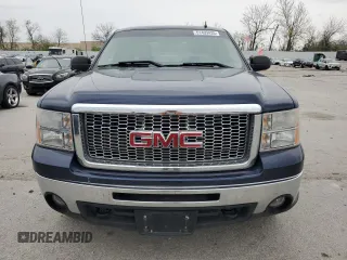 2012 GMC Sierra 1500 SLE with VIN 3GTP2VE70CG257543, listed as a Copart auction lot 51499435 with 195,636 mi miles and Salvage title. Bid and sale history available at DreamBid. Image 5.