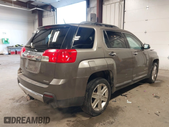 2010 GMC Terrain SLT-2 z VIN 2CTFLJEY8A6371376, wystawiony jako IAAI lot #41378864 z przebiegiem 208 233 mil mil oraz . Historia ofert i sprzedaży dostępna na DreamBid. Obrazek 4.