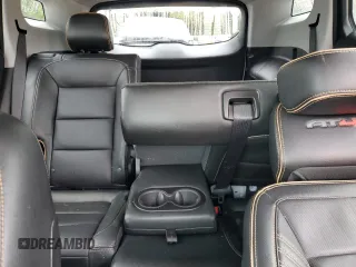 2023 GMC Terrain AT4 z VIN 3GKALYEG9PL230220, wystawiony jako Copart lot #51792825 z przebiegiem 27 957 mil mil oraz Szkoda całkowita • Salvage title. Historia ofert i sprzedaży dostępna na DreamBid. Obrazek 10.
