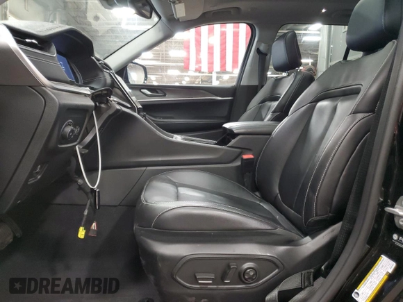 2022 Jeep Grand Cherokee Limited z VIN 1C4RJHBG8N8551024, wystawiony jako Copart lot #53529495 z przebiegiem 29 775 mil mil oraz Szkoda całkowita • Salvage title. Historia ofert i sprzedaży dostępna na DreamBid. Obrazek 7.