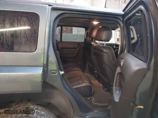 2007 Hummer H3 SUV with VIN 5GTDN13E078114889, listed as a IAAI auction lot 41945047 with 135,013 mi miles. Bid and sale history available at carsss.com. Image 8.