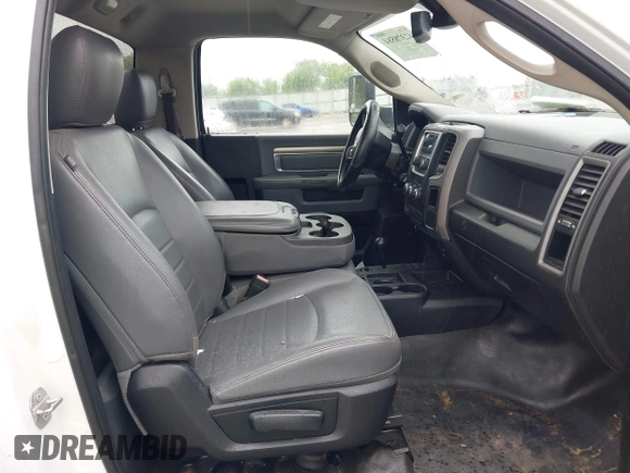 2018 Ram 2500 Tradesman z VIN 3C6MR5AJ8JG127319, wystawiony jako IAAI lot #42378584 z przebiegiem 132 406 mil mil oraz . Historia ofert i sprzedaży dostępna na DreamBid. Obrazek 8.