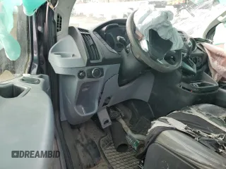 2018 Ford Transit z VIN 1FTYR2CM5JKB49173, wystawiony jako Copart lot #48511685 z przebiegiem Nie podano mil oraz Nie do naprawy. Historia ofert i sprzedaży dostępna na DreamBid. Obrazek 8.