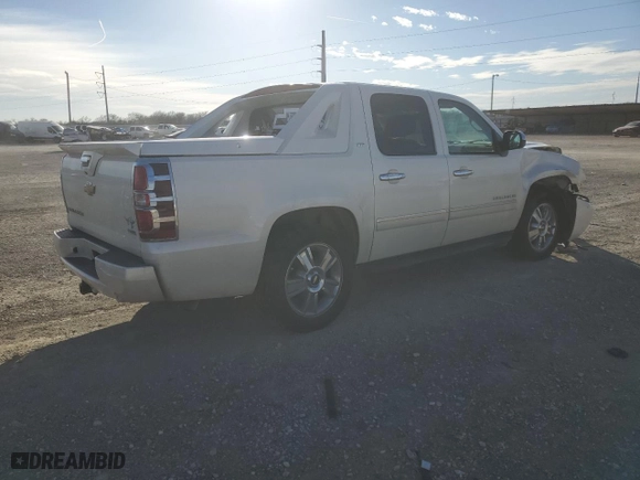 2010 Chevrolet Avalanche LTZ with VIN 3GNVKGE04AG197292, listed as a Copart auction lot 89108385 with 82,687 mi miles and Salvage Title. Bid and sale history available at carsss.com. Image 3.