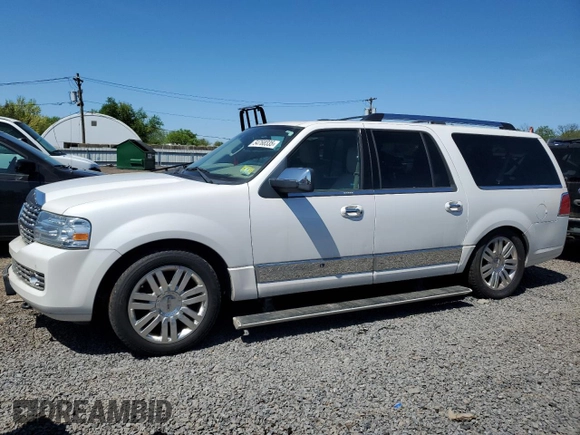 2013 Lincoln Navigator z VIN 5LMJJ3J50DEL03522, wystawiony jako Copart lot #54768335 z przebiegiem 137 326 mil mil oraz Czysty tytuł • Clean title. Historia ofert i sprzedaży dostępna na DreamBid. Obrazek 1.