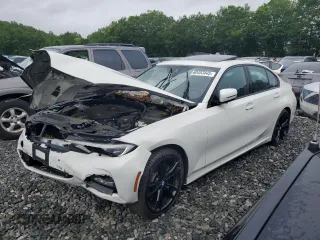 2020 BMW 3 Series 330i xDrive z VIN 3MW5R7J04L8B06882, wystawiony jako Copart lot #60403445 z przebiegiem Nie podano mil oraz Czysty tytuł • Clean title. Historia ofert i sprzedaży dostępna na DreamBid. Obrazek 1.