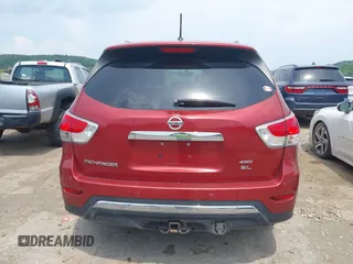 2013 Nissan Pathfinder SL with VIN 5N1AR2MM1DC687444, listed as a IAAI auction lot 42571928 with 155,993 mi miles and . Bid and sale history available at DreamBid. Image 16.