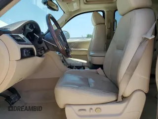 2007 Cadillac Escalade z VIN 1GYEC63897R422544, wystawiony jako Copart lot #58004195 z przebiegiem 109 346 mil mil oraz Tytuł czysty. Historia ofert i sprzedaży dostępna na DreamBid. Obrazek 7.