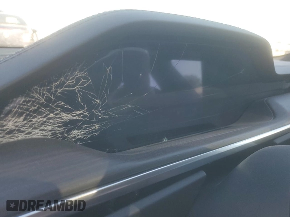 2024 Tesla Model S с VIN 5YJSA1E56RF541102, выставлен на аукционе Copart как лот 42584275 с пробегом Не указан миль и Списание • Salvage title. История ставок и продаж доступна на DreamBid. Изображение 9.
