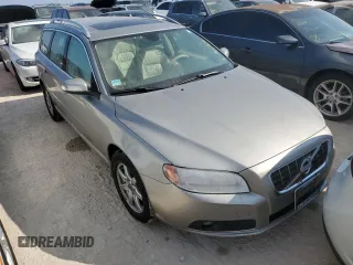 2010 Volvo V70 with VIN YV1982BW4A1122203, listed as a Copart auction lot 76001354 with Not provided miles and Salvage title. Bid and sale history available at DreamBid. Image 5.
