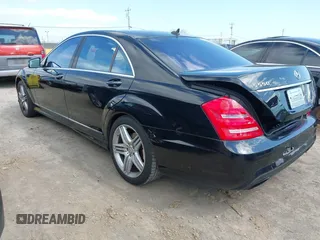 2012 Mercedes-Benz S-Class S 550 with VIN WDDNG7DB3CA465141, listed as a IAAI auction lot 41882056 with 142,110 mi miles. Bid and sale history available at carsss.com. Image 3.