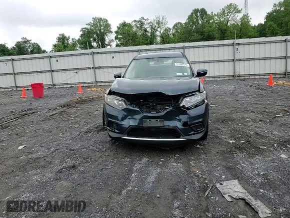 2014 Nissan Rogue S z VIN 5N1AT2MV9EC774312, wystawiony jako Copart lot #57080575 z przebiegiem 131 760 mil mil oraz Szkoda całkowita • Salvage title. Historia ofert i sprzedaży dostępna na DreamBid. Obrazek 14.