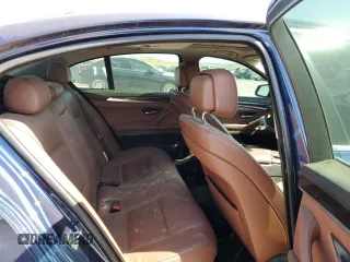 2013 BMW 5 Series 535i xDrive with VIN WBAFU7C52DDU76017, listed as a Copart auction lot 57461795 with 160,417 mi miles and Salvage title. Bid and sale history available at DreamBid. Image 10.