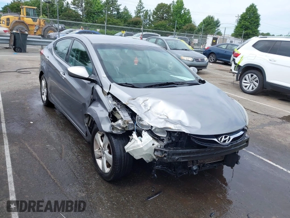 2012 Hyundai Elantra GLS с VIN KMHDH4AE7CU364937, выставлен на аукционе IAAI как лот 42312743 с пробегом 170 695 миль миль и . История ставок и продаж доступна на DreamBid. Изображение 1.